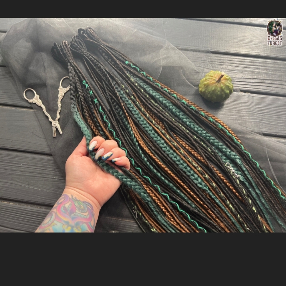 Synthetic twist dreadlock extensions